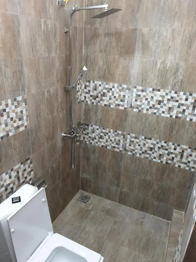Kreation Hotels Коломбо 4*,
